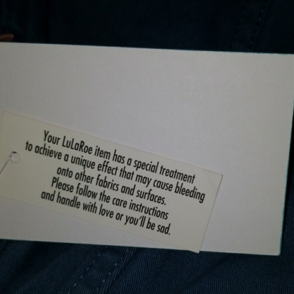 NWT SMALL LULAROE JAXON DENIM JACKET BLUE WASHED - Picture 6 of 7